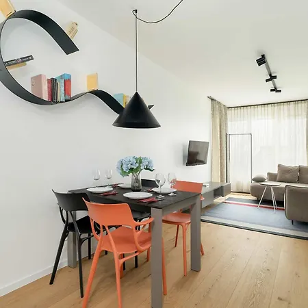 Prestizowe W Poznaniu Z Sypialnia I Parkingiem By Renters