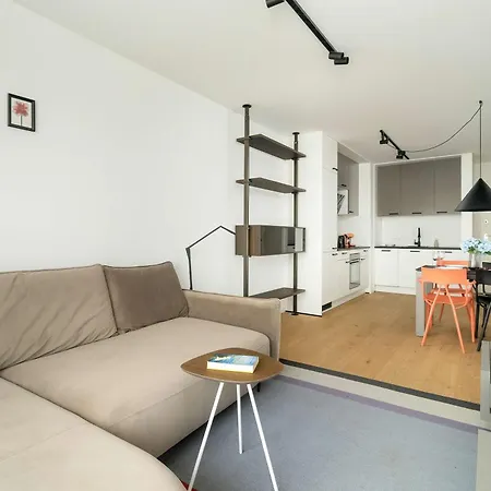 Prestizowe W Poznaniu Z Sypialnia I Parkingiem By Renters *