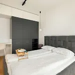 شقة Prestizowe W Poznaniu Z Sypialnia I Parkingiem By Renters *