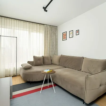 Prestizowe W Poznaniu Z Sypialnia I Parkingiem By Renters Apartment