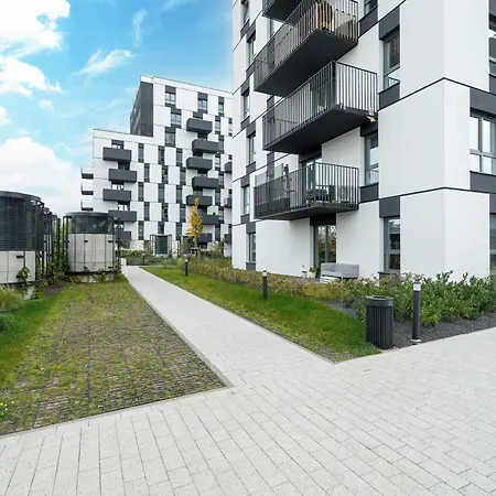 شقة Prestizowe W Poznaniu Z Sypialnia I Parkingiem By Renters بوزنان