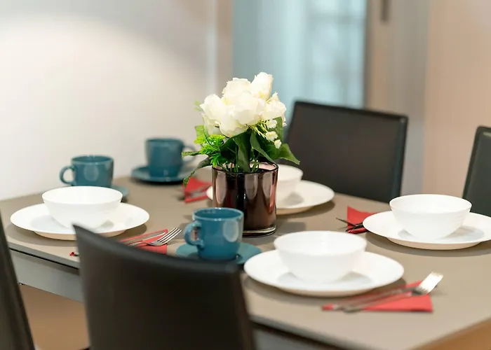 Prestizowe W Poznaniu Z Sypialnia I Parkingiem By Renters شقة