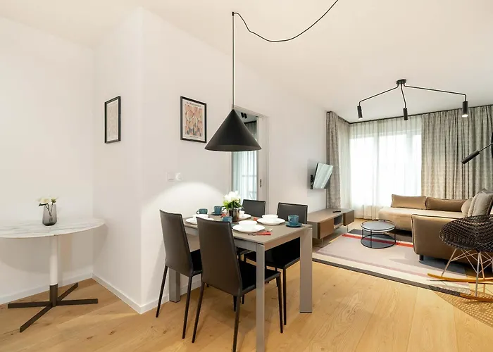 Prestizowe W Poznaniu Z Sypialnia I Parkingiem By Renters شقة *