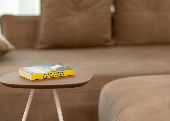 Prestizowe W Poznaniu Z Sypialnia I Parkingiem By Renters *